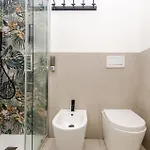 Apartment Costanza Home, Moderno Ed Elegante Nel Cuore Della Citta Di Milano, Nuova Metro Blu, Comodo Per Duomo, San Siro E Rho Fiera Mailand