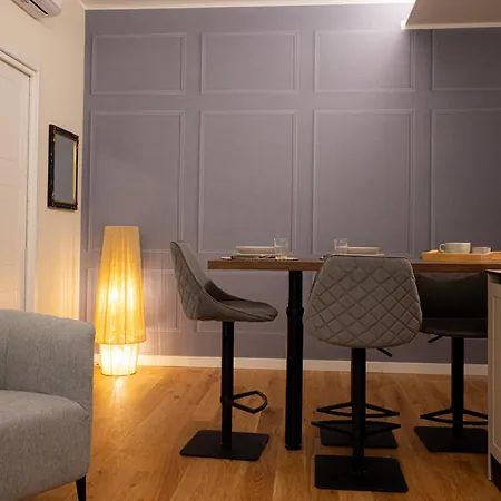 Costanza Home, Moderno Ed Elegante Nel Cuore Della Citta Di Milano, Nuova Metro Blu, Comodo Per Duomo, San Siro E Rho Fiera * Mailand