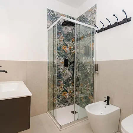 Costanza Home, Moderno Ed Elegante Nel Cuore Della Citta Di Milano, Nuova Metro Blu, Comodo Per Duomo, San Siro E Rho Fiera Μιλάνο